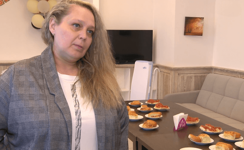 Горячие обеды и настольные игры: в Первоуральске открылась благотворительная столовая