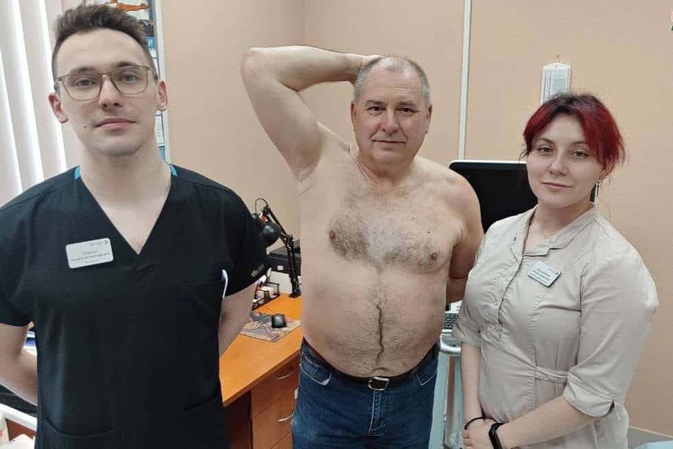 Свердловские медики спасли пенсионера, у которого выявили метастаз злокачественной опухоли