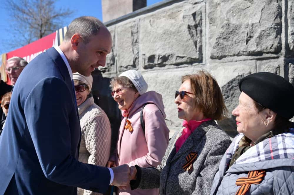 Как прошел визит главы Свердловской области в Первоуральск: Денис Паслер обратился к местным жителям