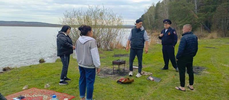 Свердловчанам плевать на штрафы: в майские праздники жители Урала допустили более 280 нарушений пожарной безопасности