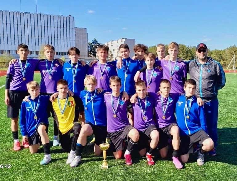 Первоуральские футболисты одержали победу на этапе Всероссийских соревнований «Кожаный мяч»