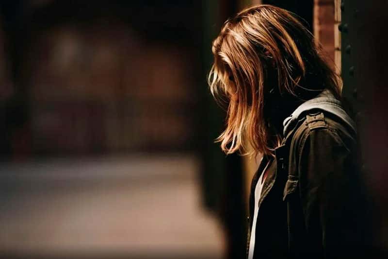 Первоуральская школьница, избитая своей сверстницей во время прогулки, боится возвращаться в город