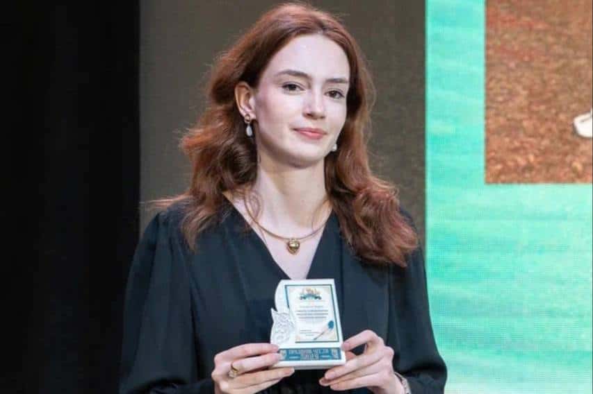 Ученица первоуральского лицея стала победительницей телевизионной олимпиады «Умницы и умники»