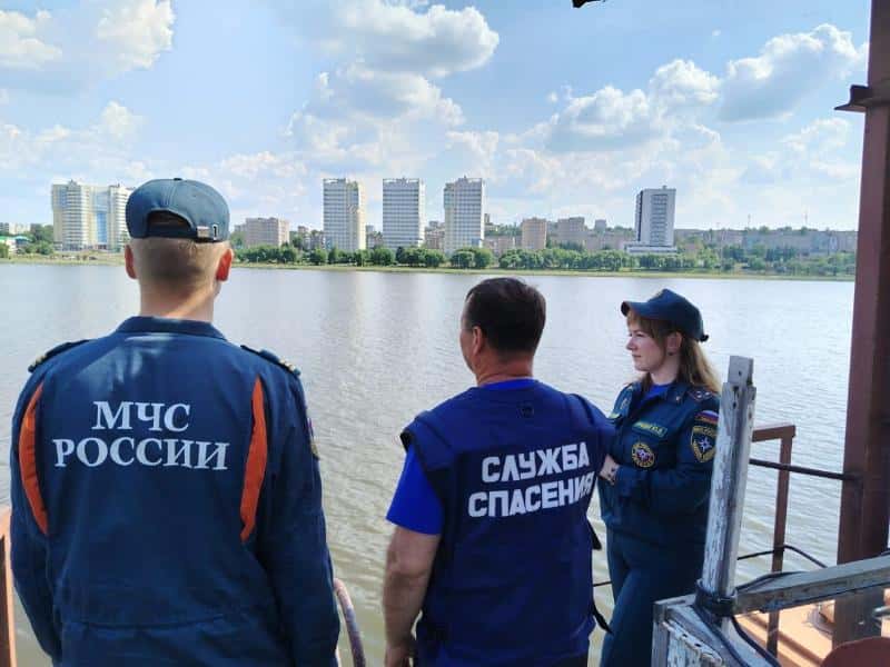 Спасатели усилили контроль: на водоемах Первоуральска проходят рейды безопасности  
