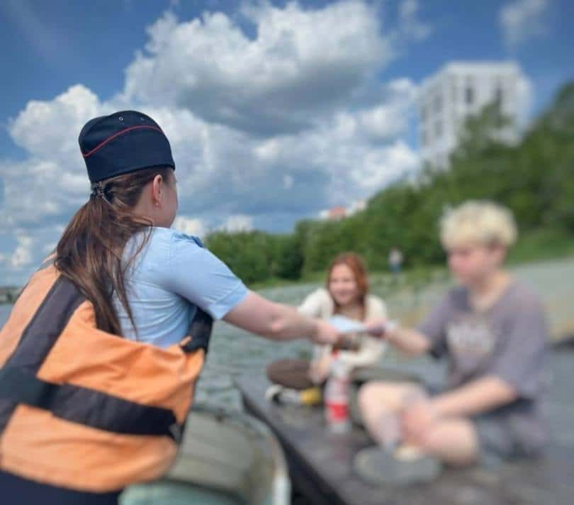 В Первоуральске сотрудники полиции продолжают проводить рейды на водных объектах