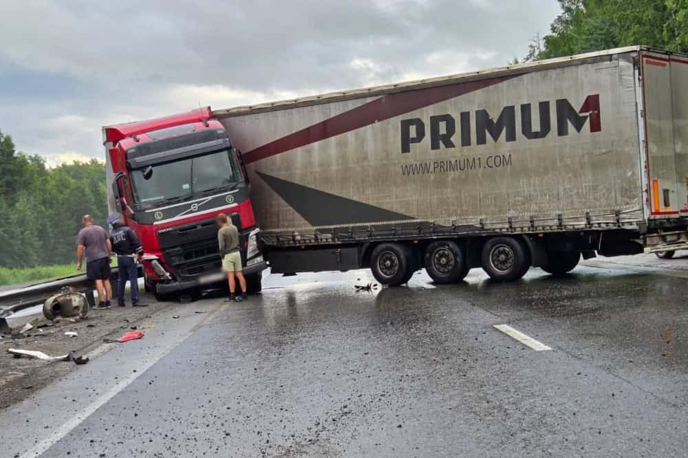 На трассе «Пермь – Екатеринбург» временно ограничили движение: как объехать участок