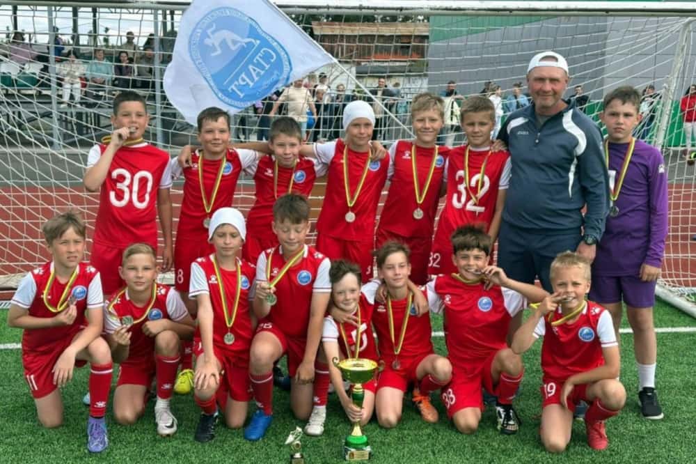 В Первоуральске подвели итоги городского первенства по футболу 2025