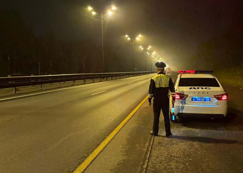 Густой туман парализовал трассу Пермь – Екатеринбург: ГАИ дала советы водителям