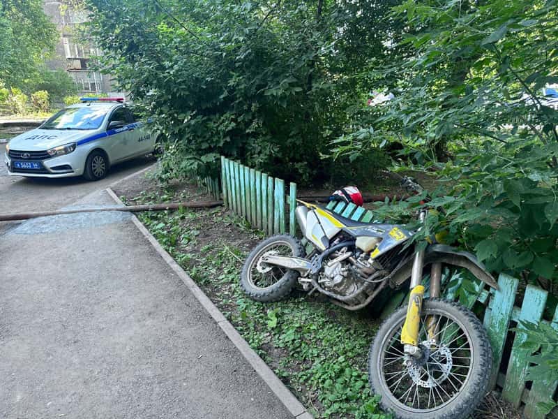 В Прогрессе подросток катался на питбайке без прав: мать привлекли к ответственности и грозит штраф 30 тыс.