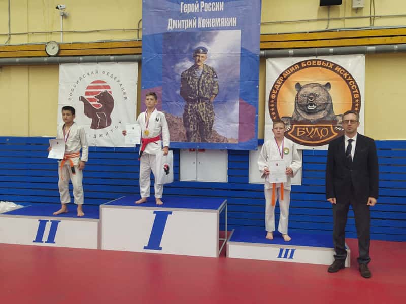 Спортсмены «Цунами» из Певоуральска успешно выступили на соревнованиях по Джиу-Джитсу в Санкт-Петербурге