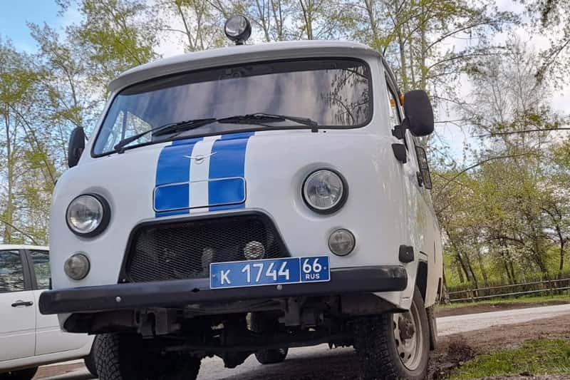 В Первоуральске женщина погибла после падения из окна дома на улице Строителей