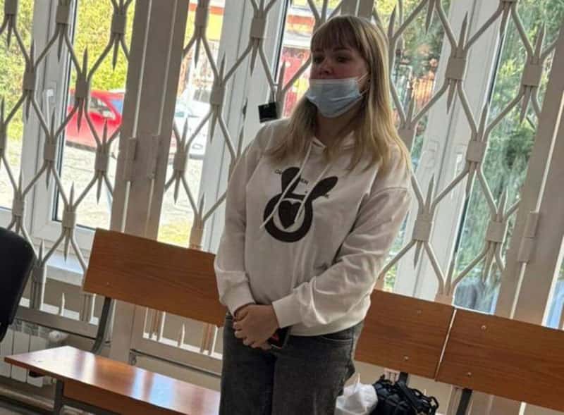 Мама из Первоуральска обманула родителей и потратила деньги на свои нужды