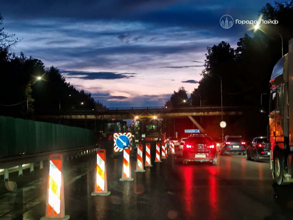 Огромная пробка на трассе Пермь – Екатеринбург: что случилось и как объехать