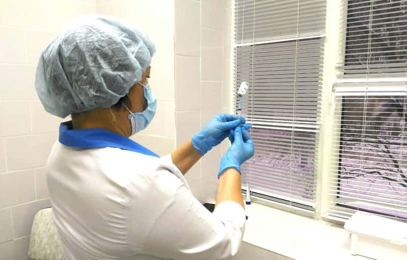 В Первоуральске можно поставить прививку от гриппа прямо в торговом центре