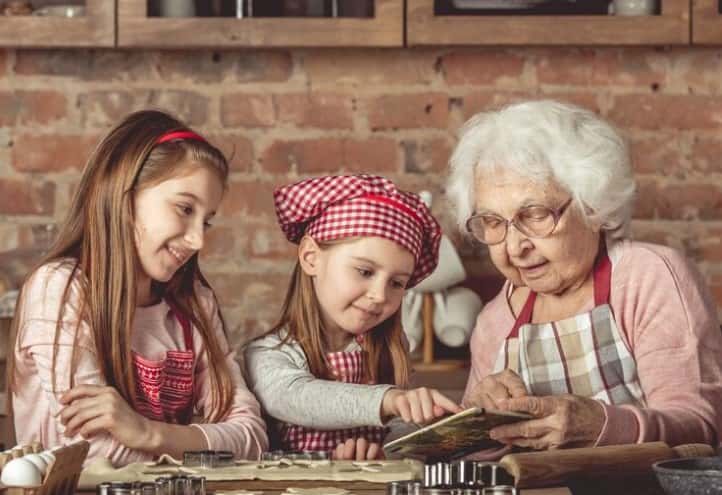  Глава Первоуральска поздравил горожан с Днем народного единства