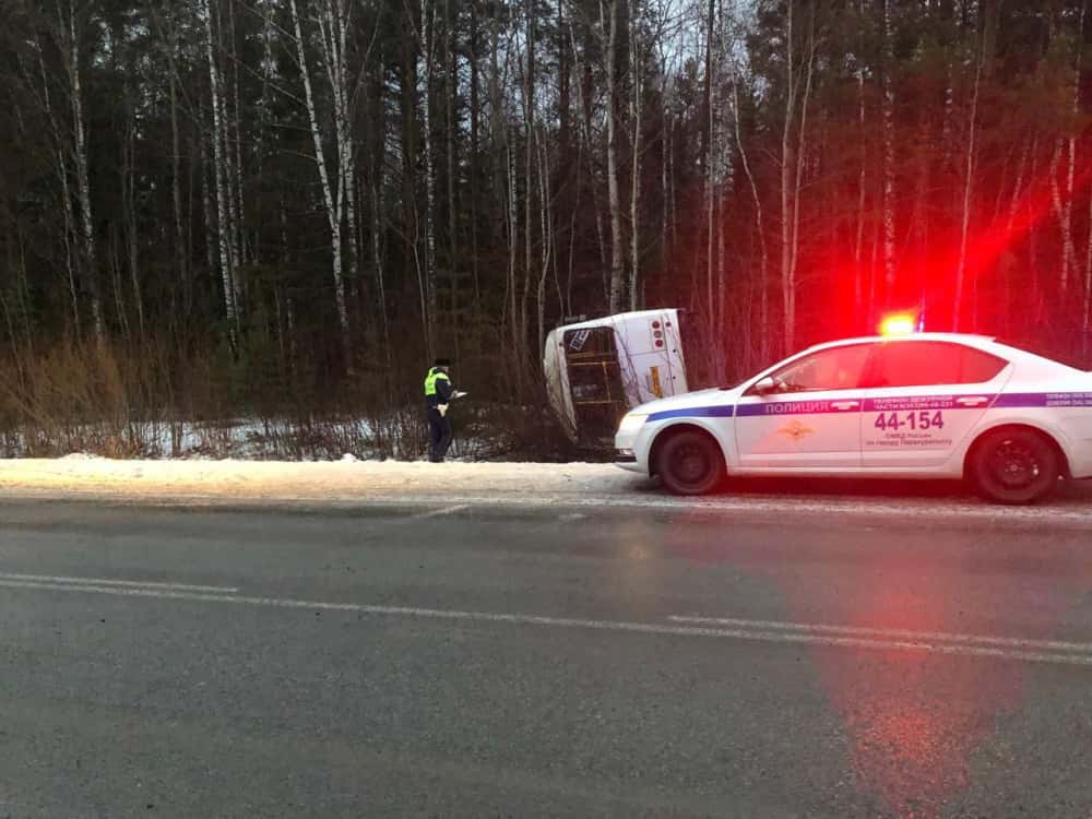 Авария автобуса под Первоуральском: есть пострадавшие