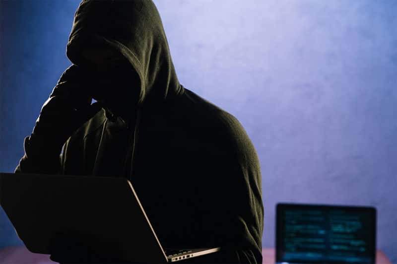 Мошенники под видом работы похитили у жительницы Первоуральска 153 180 рублей: возбуждено уголовное дело