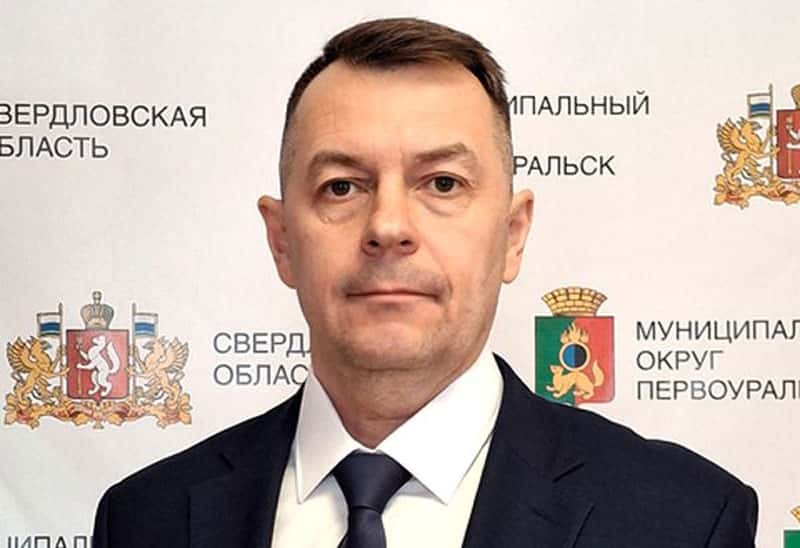 В Первоуральске новым заместителем главы стал ветеран военной службы Денис Павлухин