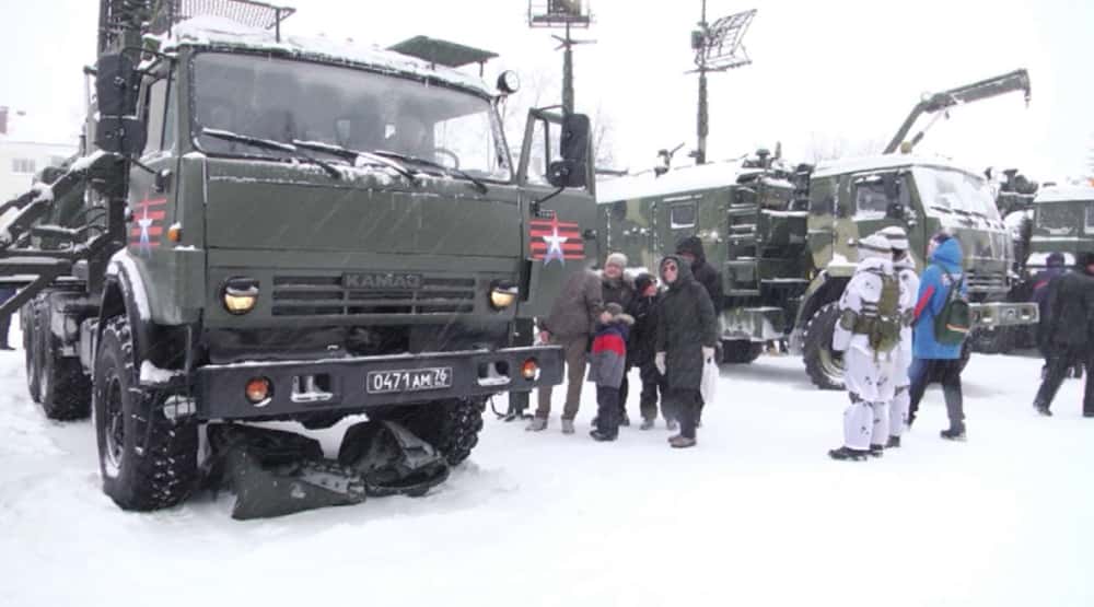 Жителям Первоуральска показали военную технику и технологии подготовки военных