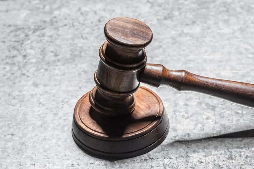 Суд встал на сторону вдовы: коллекторам отказали во взыскании 138 тысяч с жены погибшего бойца