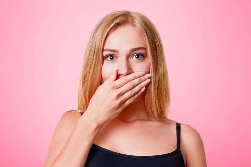 Соблюдаю ежедневно и не жалею, а овал лица становится чётче на глазах: 8 японских правил Чизу Саеки