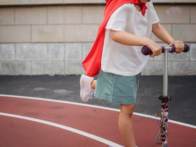 Следственный комитет возбудит уголовное дело по факту избиения ребенка в Первоуральске | На первоуральца, избившего ребенка-самокатчика, заведут уголовное дело Следственный комитет возбудит уголовное дело по факту избиения ребенка в Первоуральске | На первоуральца, избившего ребенка-самокатчика, заведут уголовное дело