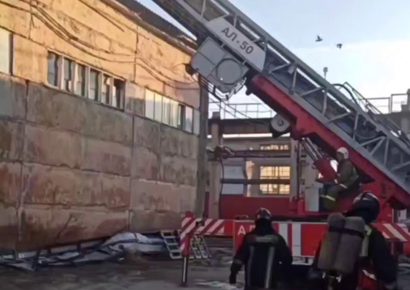 Прокуратура проведет проверку в связи с возгоранием цеха полистирола в Екатеринбурге | В Свердловской области прокуратура проведет проверку в связи с пожаром в Екатеринбурге Прокуратура проведет проверку в связи с возгоранием цеха полистирола в Екатеринбурге | В Свердловской области прокуратура проведет проверку в связи с пожаром в Екатеринбурге