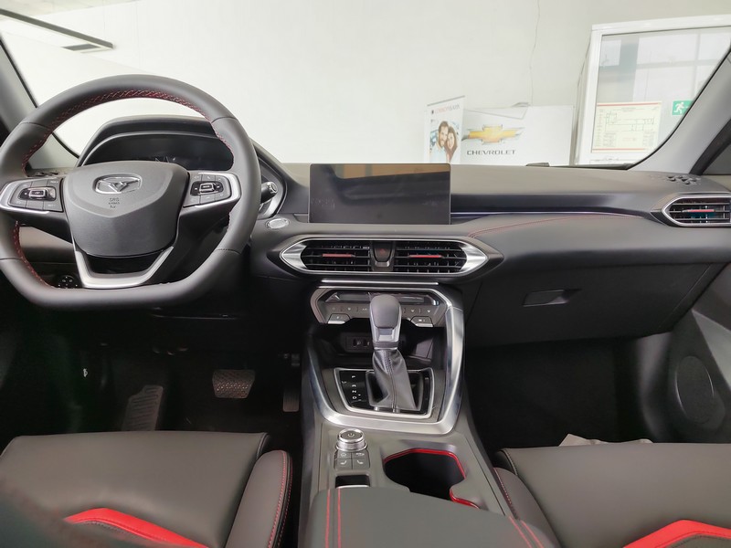 Кофе, сода и уголь против запахов в машине: смешайте, оставьте на ночь и забудьте о сигаретном дыме и сырости