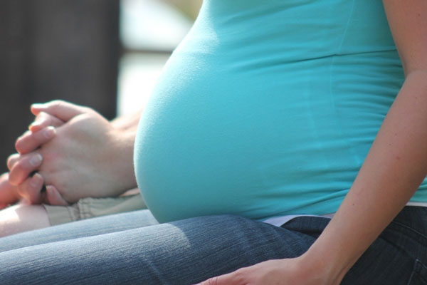 В Перинатальном центре Первоуральска ввели традицию гендер-конвертов | На Урале ввели традицию гендер-конвертов