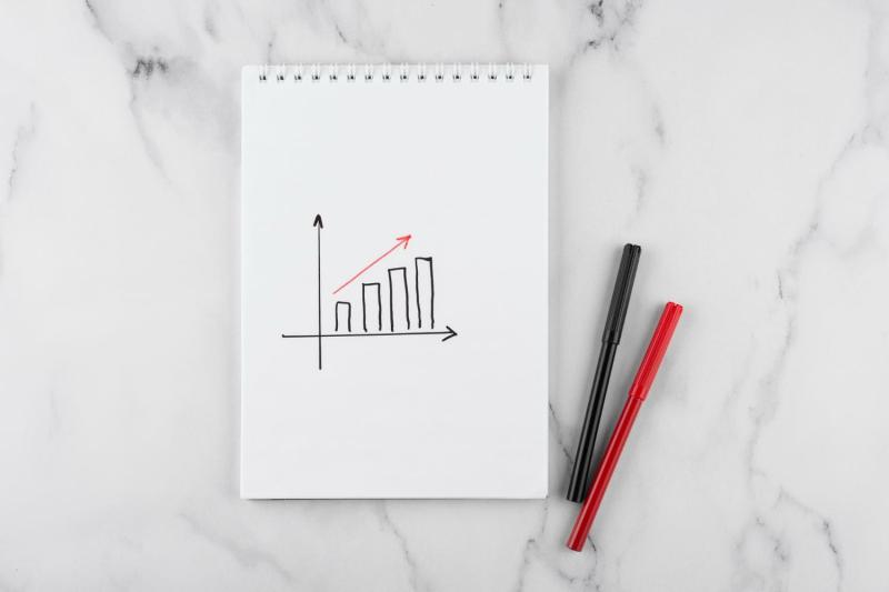 Конец ажиотажа: продажи новых квартир в Екатеринбурге рухнули почти в 3,5 раза | В Екатеринбурге резко сократились объёмы реализации новостроек