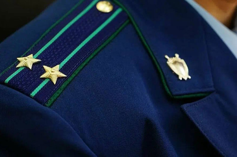 5-летняя девочка сама дошла домой из детского сада на Урале | В Екатеринбурге девочка ушла из детсада во время праздника 