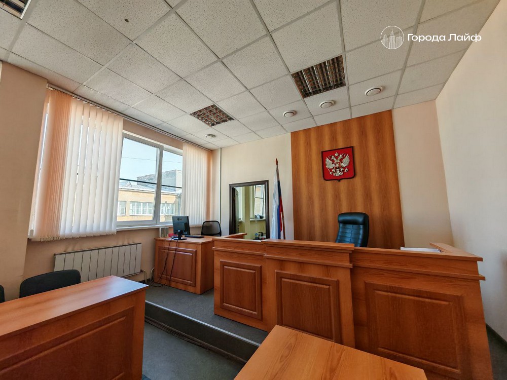 Ходатайство об аресте в Первоуральске: следствие требует меры пресечения для обвиняемого в похищении с оружием | Суд Первоуральска рассмотрит ходатайство об аресте по делу о похищении