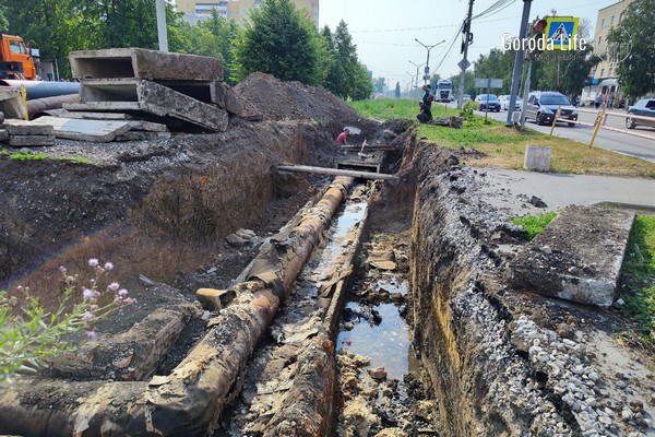 Часть Первоуральска третий раз за полгода осталась без воды | Повторная авария на водоводе: жители Первоуральска остаются без воды