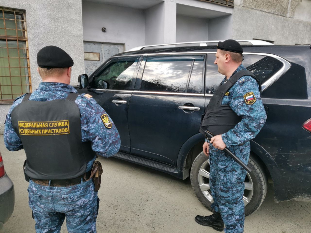 Любитель быстрой езды оплатил 30 административных штрафов после ареста автомобиля | Первоуральский любитель быстрой езды оплатил 30 штрафов после ареста автомобиля