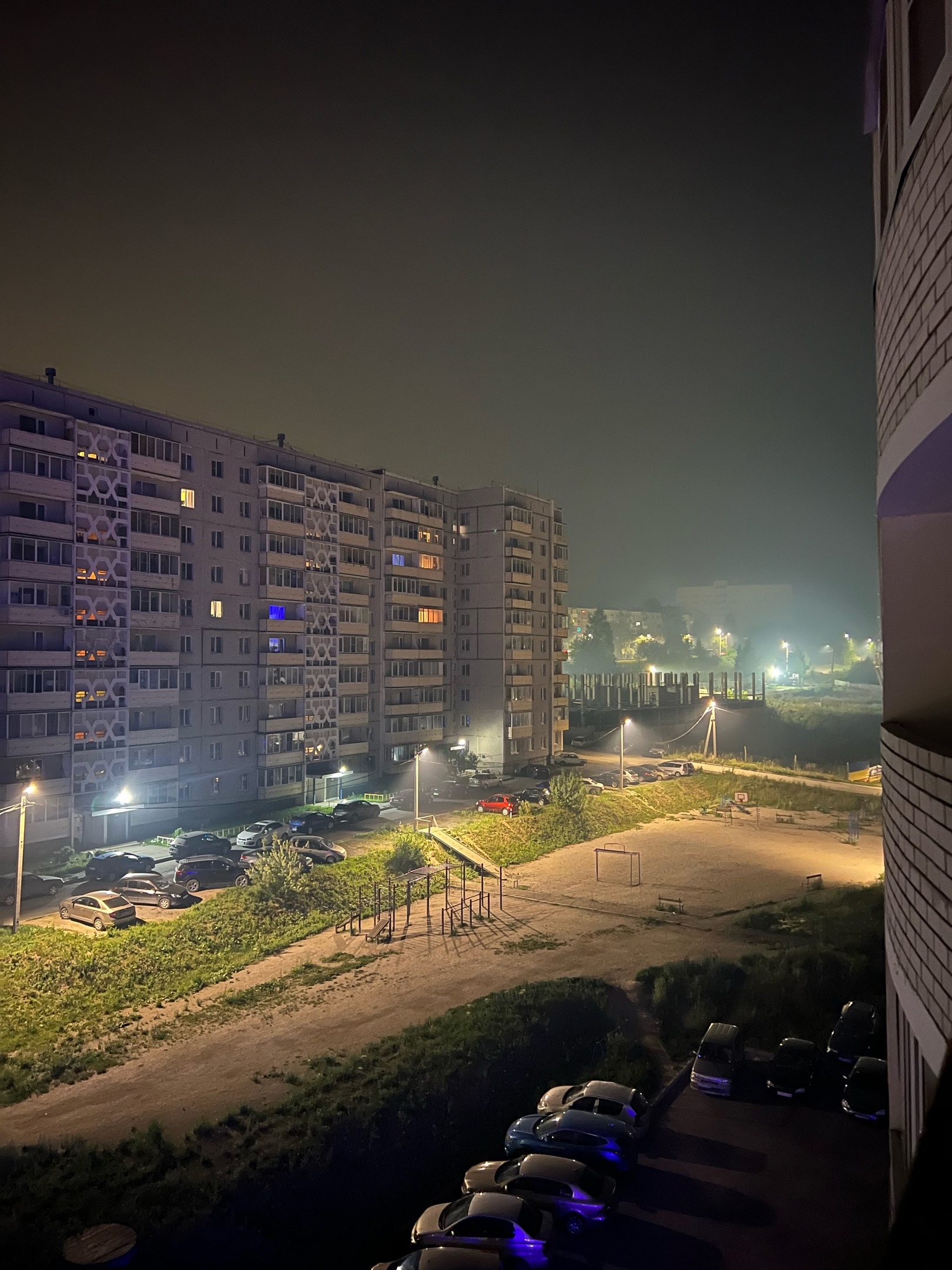 Жители Первоуральска снова сообщают о запахе гари