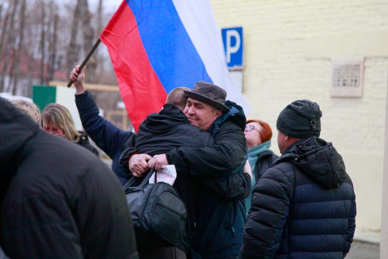 Первоуральских призывников отправили на службу в армию  | Первоуральских юношей отправили на срочную службу