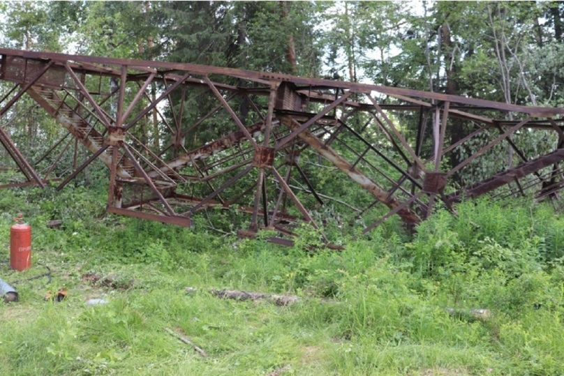 В Первоуральске спилили пожарно-смотровую вышку
