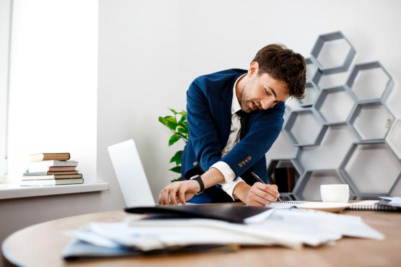 Кому в Екатеринбурге платят больше 150 тысяч: эксперты составили рейтинг зарплат | «Суперджоб»: В Екатеринбурге названы вакансии с зарплатой от 150 тысяч рублей