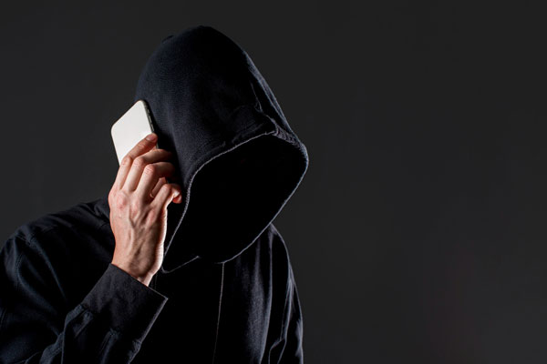 Жительница Первоуральска перевела около 70 тысяч за «невостребованное письмо» | В Первоуральске «сотрудник архива» выманил около 70 тысяч рублей