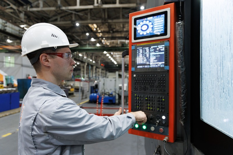 Первоуральский завод повысил производительность | Завод Первоуральска расширил спектр оборудования