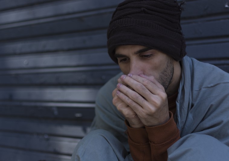 От выращивания до сбыта: в Первоуральске задержаны трое, устроивших наркоферму прямо у жилого дома | Полицейские Первоуральска пресекли незаконное культивирование наркосодержащих растений