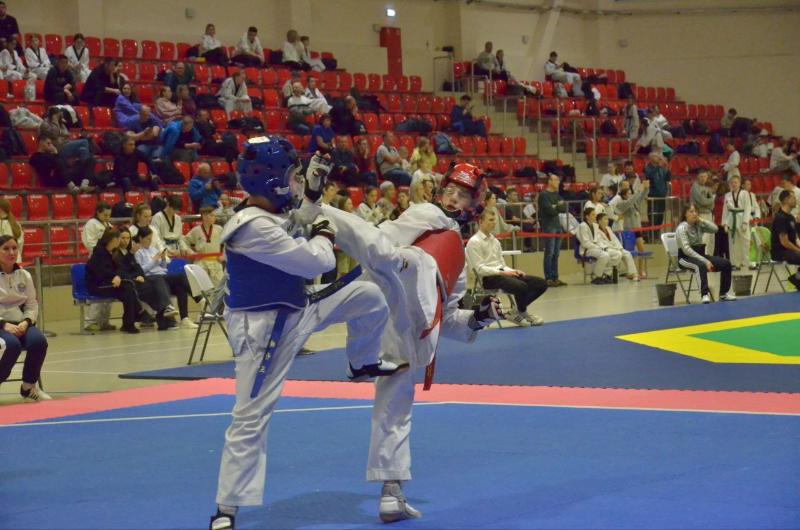 Тхэквондист из Первоуральска стал серебряным призером регионального Первенства | Первоуральский тхэквондист взял «серебро» на Первенстве Свердловской области Тхэквондист из Первоуральска стал серебряным призером регионального Первенства | Первоуральский тхэквондист взял «серебро» на Первенстве Свердловской области