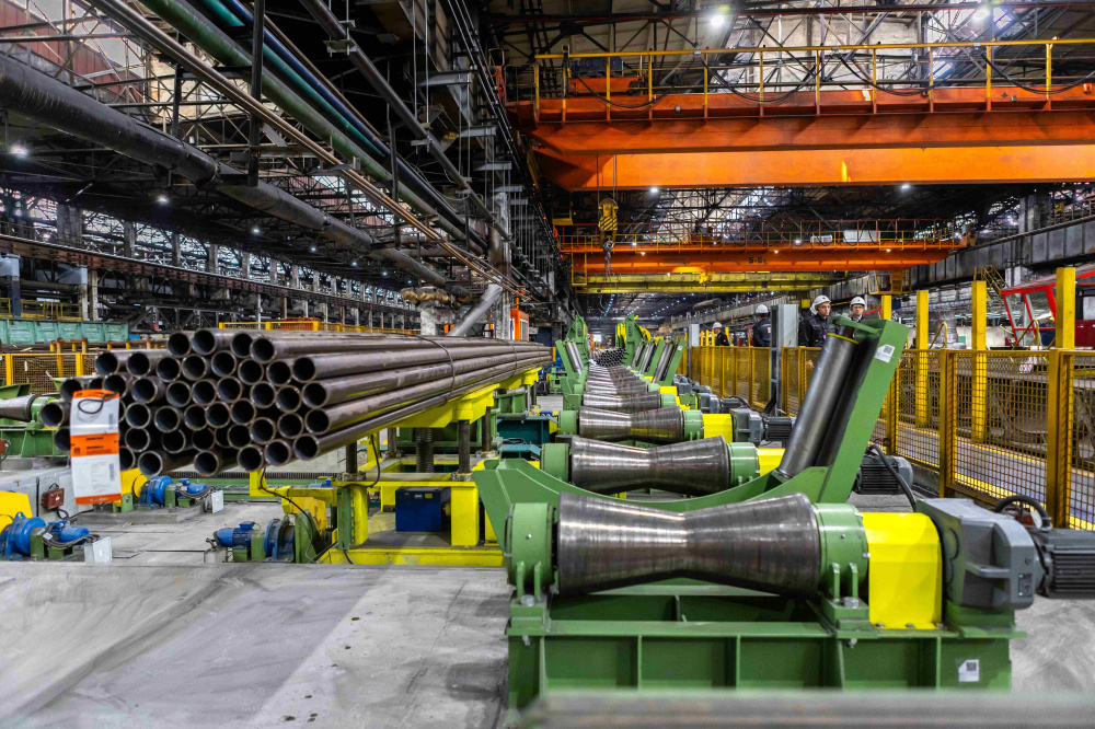 Благодаря новому оборудованию первоуральский новотрубный завод ускорил внутреннюю логистику | Первоуральский новотрубный завод ускорил внутреннюю логистику 