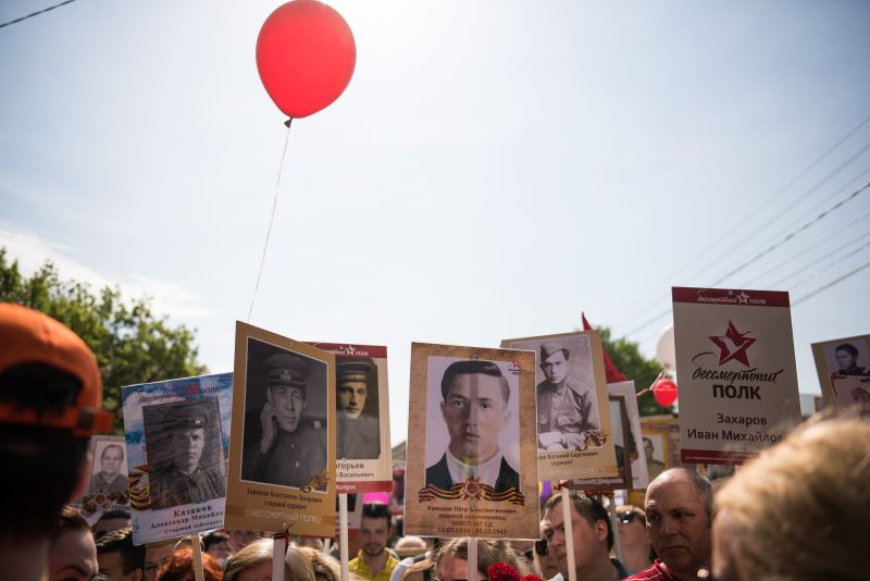 «Бессмертный полк» в Первоуральске: очного шествия не будет, переходим на онлайн | Точного списка городов с очными акциями «Бессмертного полка» пока нет