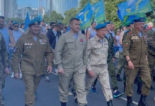 Ко дню ВДВ на Урале подготовили праздничную программу | На Урале отметят день ВДВ