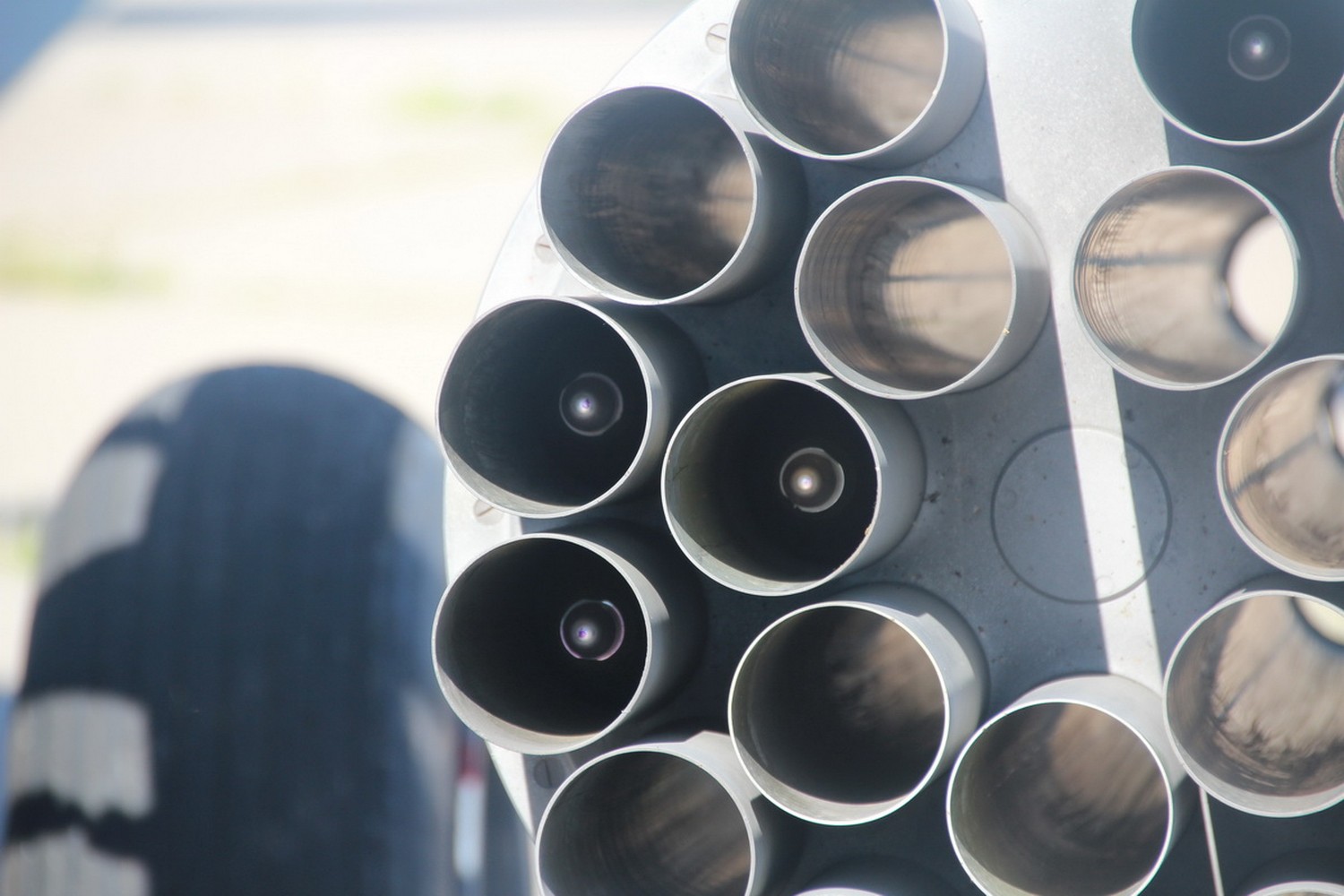 Уральцев предупредили о том, что  может упасть часть космического корабля | На Урале может упасть часть космического корабля