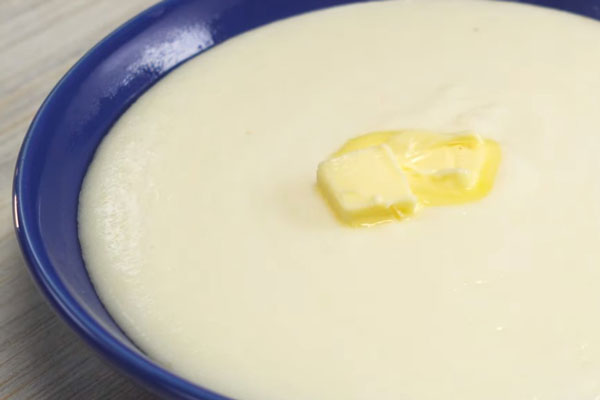 Все варят манку на молоке, а я делаю иначе: никто не знает эту хитрость с кастрюлей