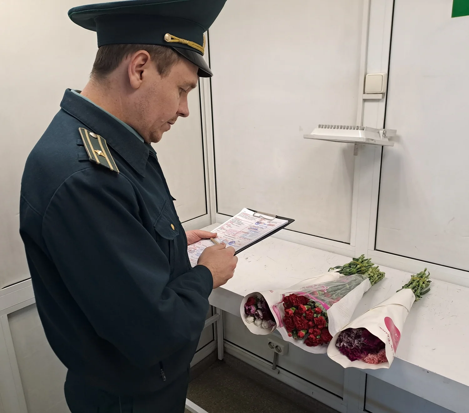 Поставки цветов в апреле выросли на 35% по сравнению с прошлым годом